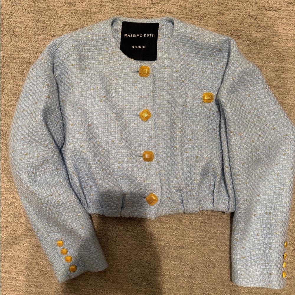 Massimo Dutti Light Blue & Gold Cropped Tweed Blazer with Gold Buttons - Picture 4 of 5